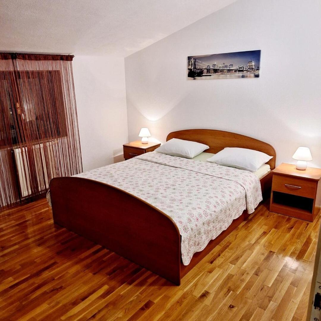 Apartment Damir Tučepi Exteriör bild